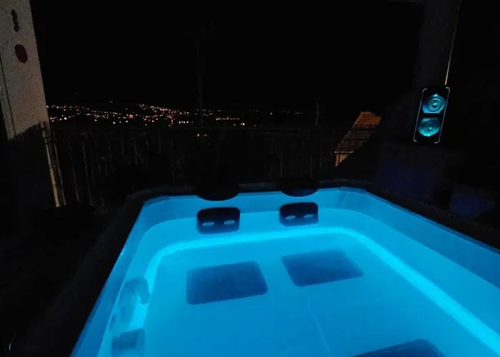 Marily's Seaview With Private Jacuzzi And Bbq Appartement *