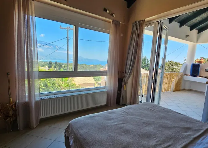 Marily's Seaview With Private Jacuzzi And Bbq Spartià