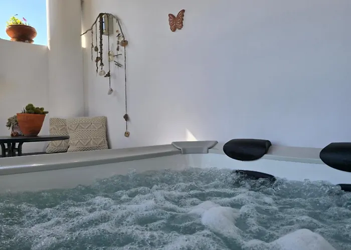 Marily's Seaview With Private Jacuzzi And Bbq * Spartià