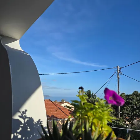 Marily's Seaview With Private Jacuzzi And Bbq