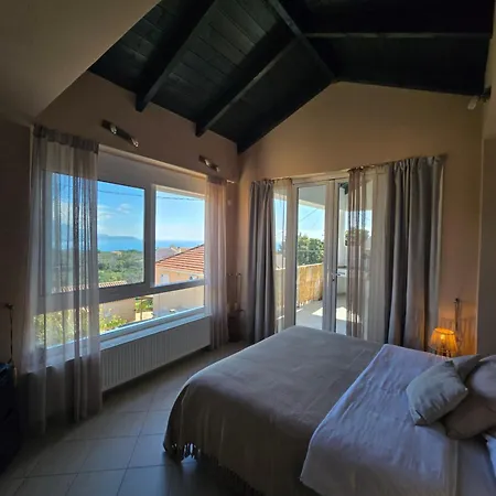 Διαμέρισμα Marily's Seaview With Private Jacuzzi And Bbq Σπαρτιά