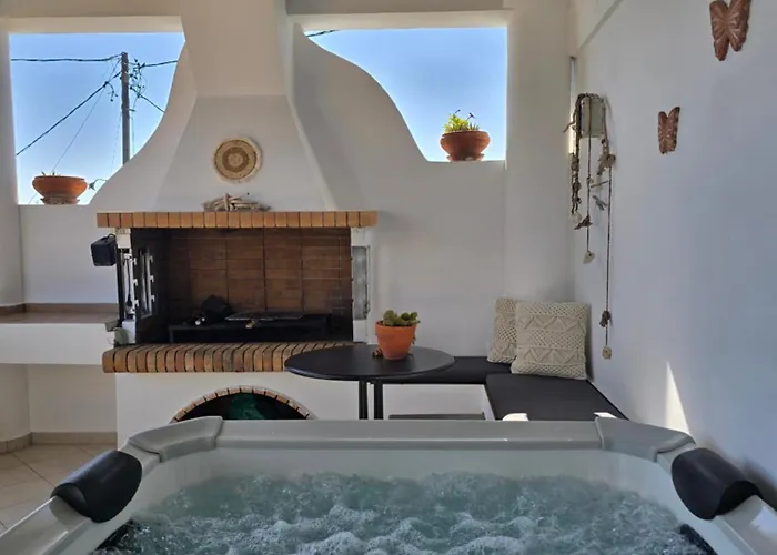 Marily's Seaview With Private Jacuzzi And Bbq 公寓 斯巴达